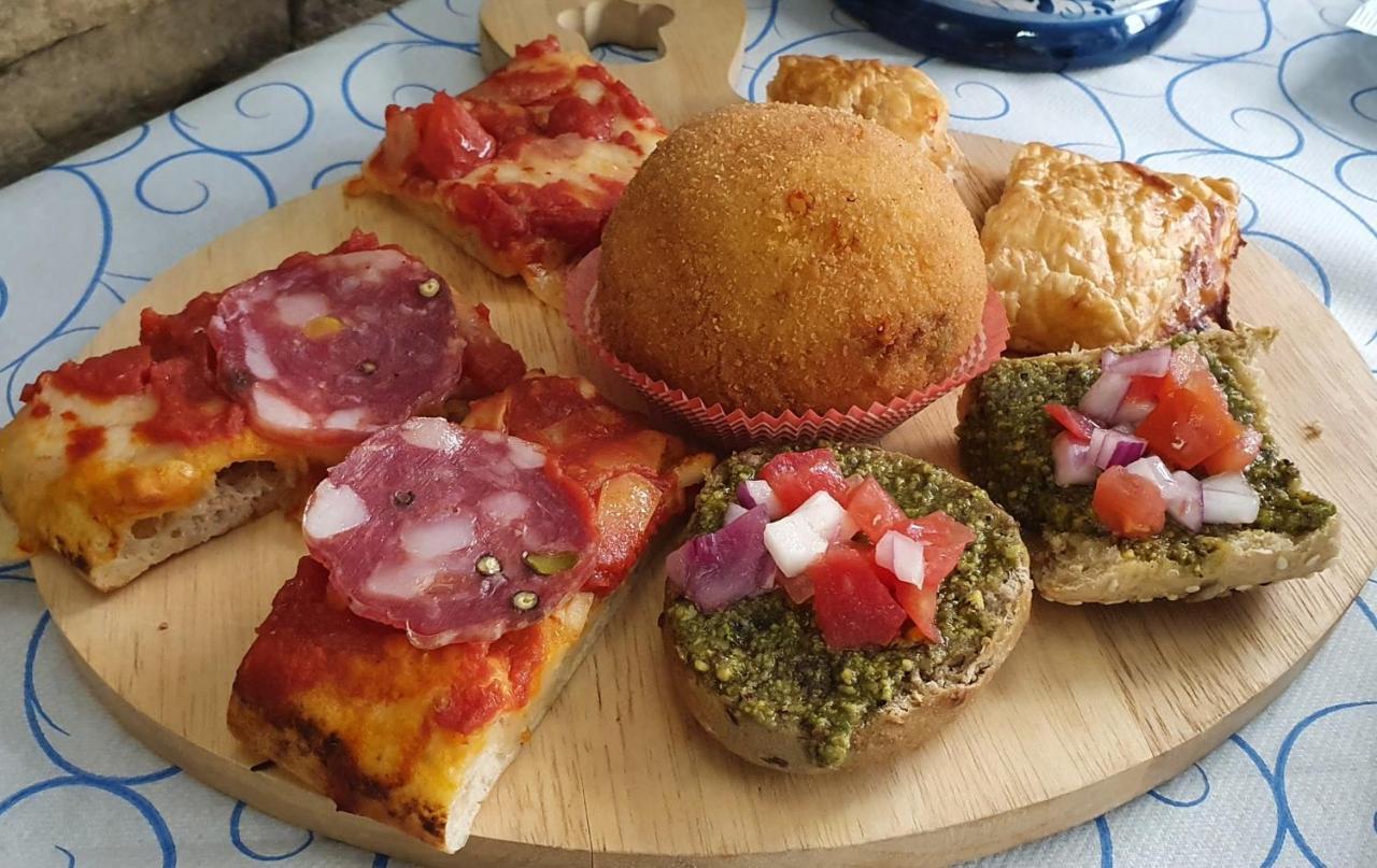 Ines Bed And Breakfast Giardini Naxos Exterior foto